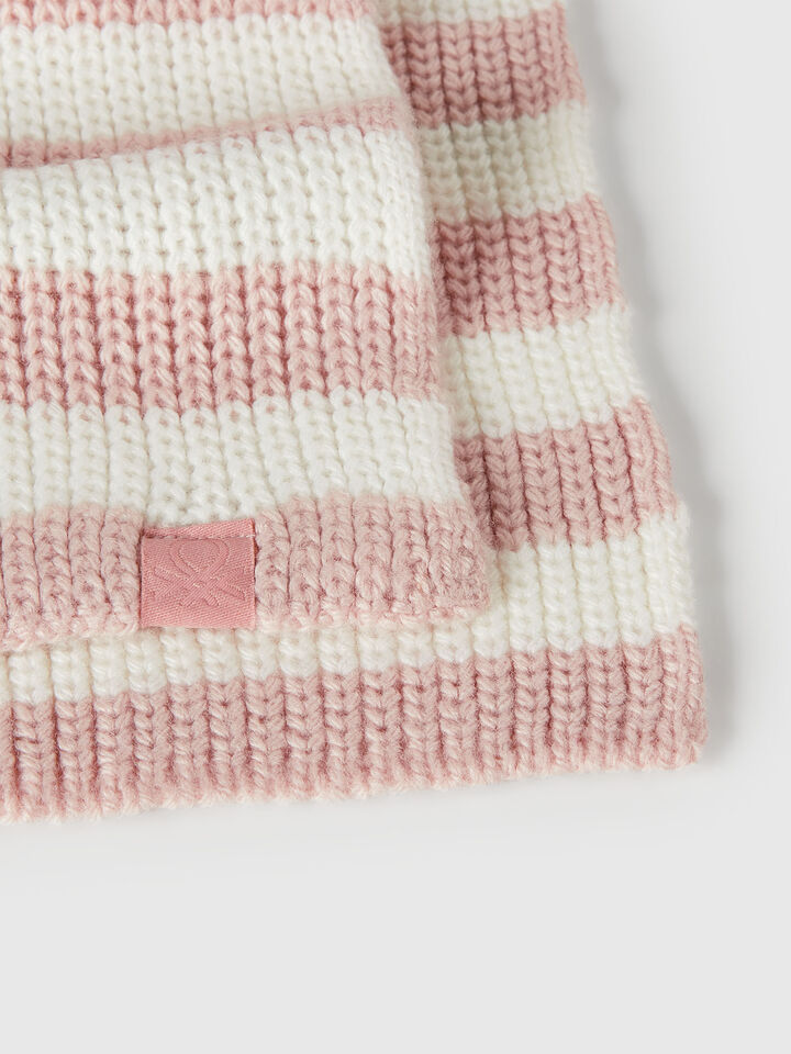 KNITTED SCARF Junior Boy image number 3
